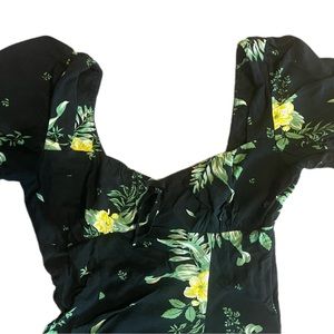 Urban Outfitters Women's Black Short Sleeve Floral Dress Size Medium